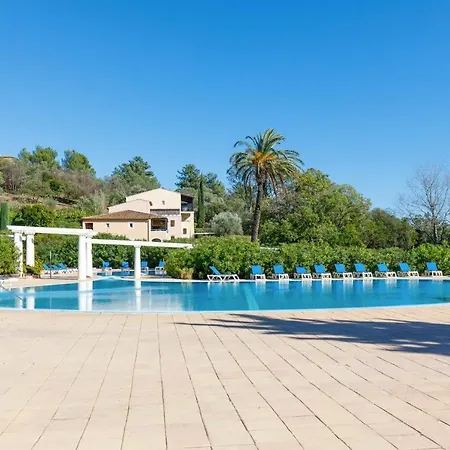 Apartment Les Parcs De Yourhosthelper Grimaud